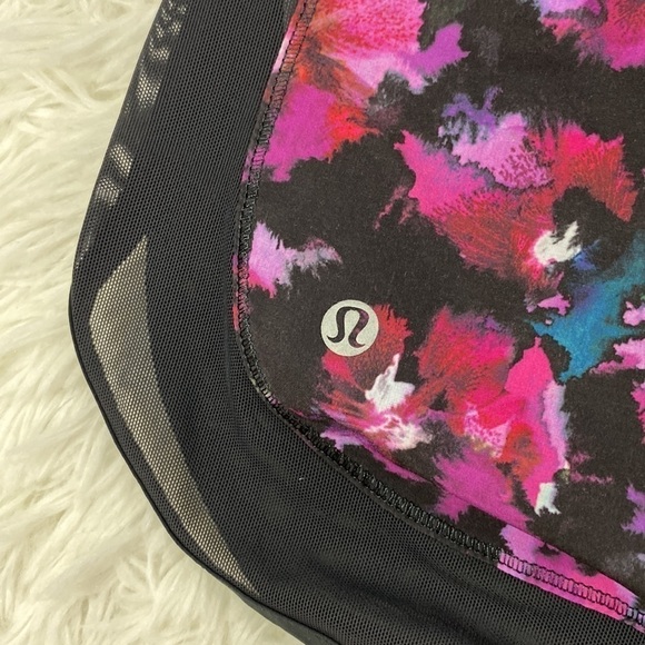 Lululemon Hotty Hot Skirt II Mini Midnight Bloom Black Deep Fuschia / Black - Picture 7 of 8